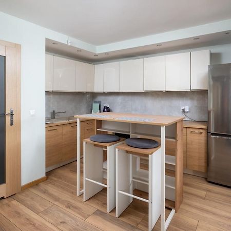바르샤바 Apartament Albatros 75M Z Ogrodkiem 아파트 외부 사진